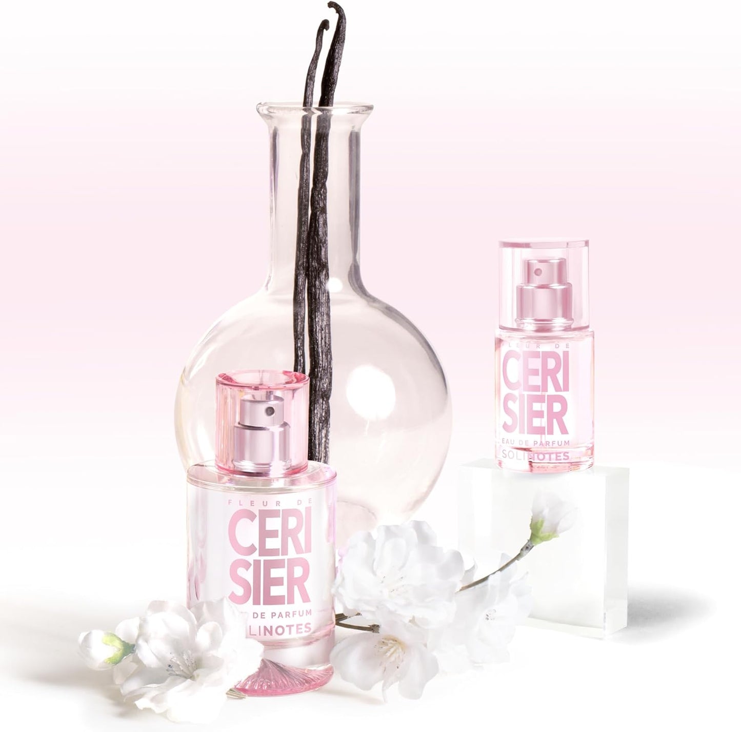 Parfum Femme SOLINOTES Fleur de Cerisier - Eau De Parfum | Fragrance Florale et Apaisante - Cadeau Parfait pour Elle - 15 ml
