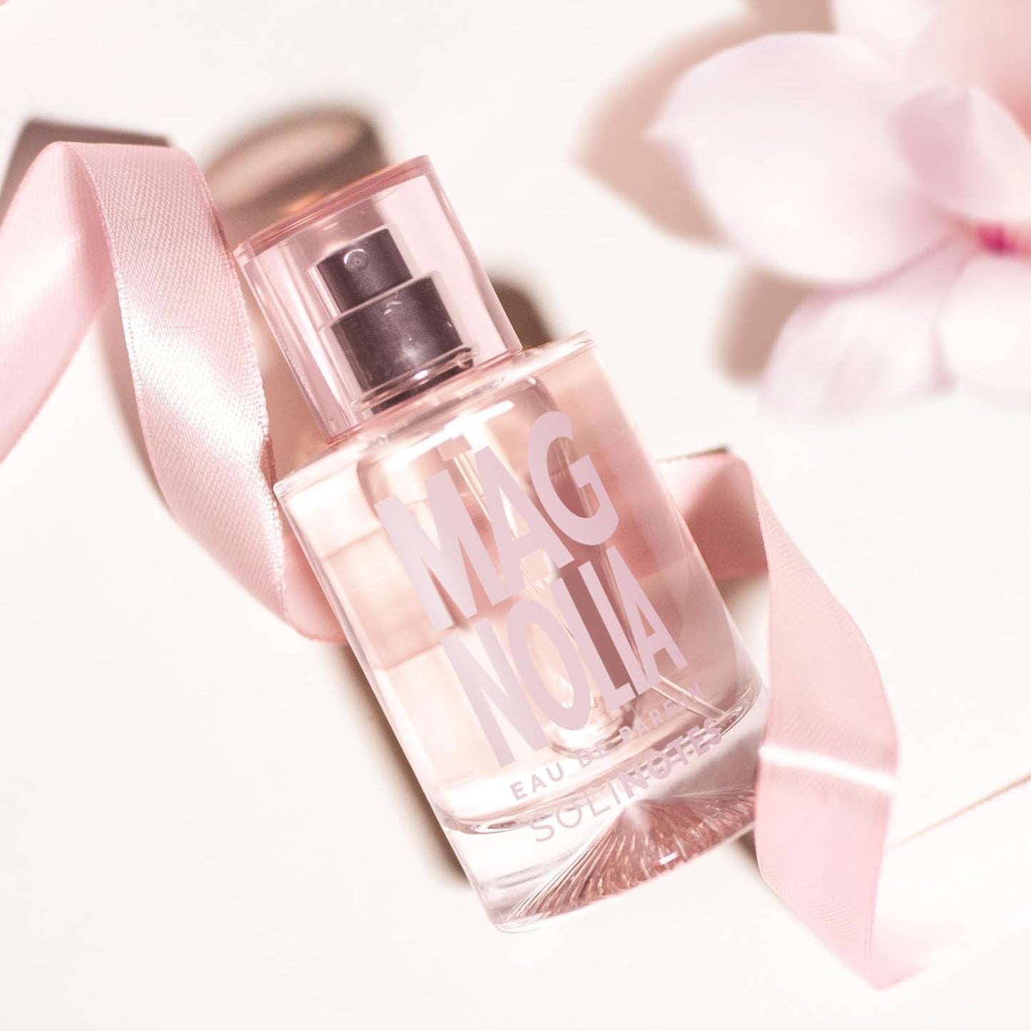 Parfum Femme SOLINOTES Magnolia - Eau De Parfum | Fragrance Florale et Apaisante - Cadeau Parfait pour Elle - 50 ml